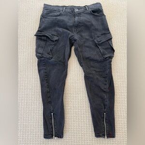 Men’s Zara Dark Gray/Black Cropped Cargo Jeans